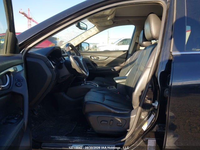 12715842 :رقم المزاد ، 5N1AT2MVXFC803544 vin ، 2015 Nissan Rogue S/sl/sv مزاد بيع