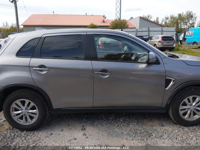 2024 Mitsubishi Rvr Se/sel/noir/gt მანქანა იყიდება აუქციონზე, vin: JA4AJVAW1RU608501, აუქციონის ნომერი: 12715852