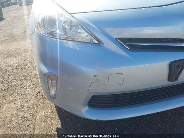Toyota PRIUS V 2014 JTDZN3EUXEJ002930 Image 6