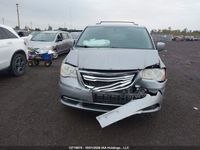 Продажа на аукционе авто 2014 Chrysler Town & Country Touring-l, vin: 2C4RC1CG1ER118679, номер лота: 12715878