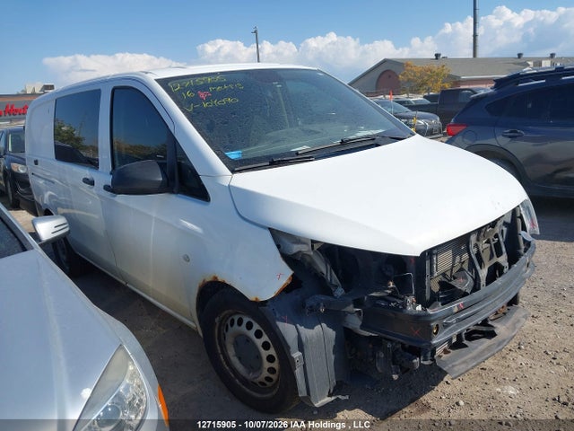 2016 WD3BG2EA2G3104090 головне зображення