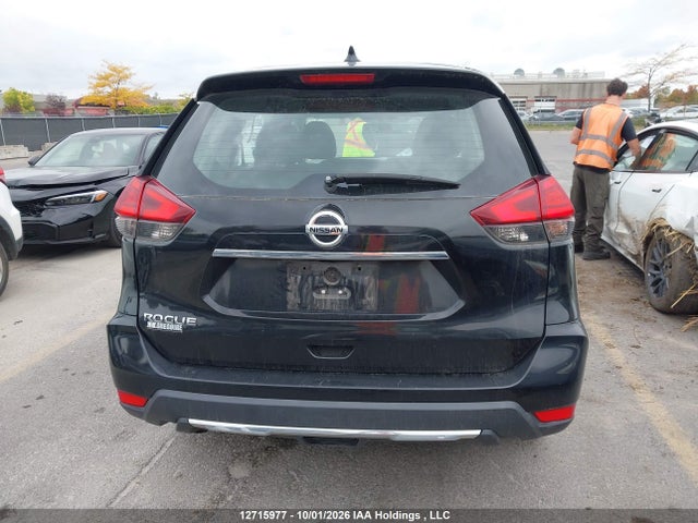 Nissan ROGUE S/SV 2017 5N1AT2MT3HC740515 Image 16