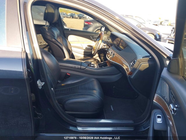 2014 Mercedes-benz S 550 4matic მანქანა იყიდება აუქციონზე, vin: WDDUF8FB0EA001096, აუქციონის ნომერი: 12715978
