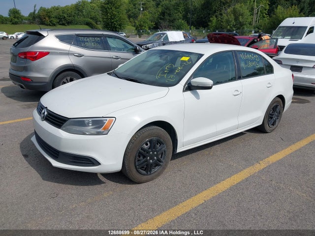 3VW2K7AJ9EM280425 Volkswagen Jetta 2.0l Trendline+
