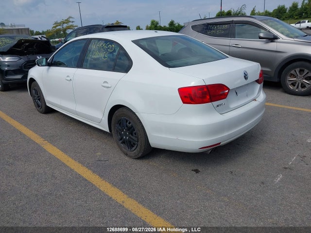 3VW2K7AJ9EM280425 Volkswagen Jetta 2.0l Trendline+