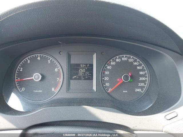 3VW2K7AJ9EM280425 Volkswagen Jetta 2.0l Trendline+