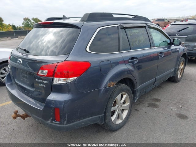 2014 Subaru Outback 3.6r Limited Package მანქანა იყიდება აუქციონზე, vin: 4S4BRJMC9E2230183, აუქციონის ნომერი: 12700532
