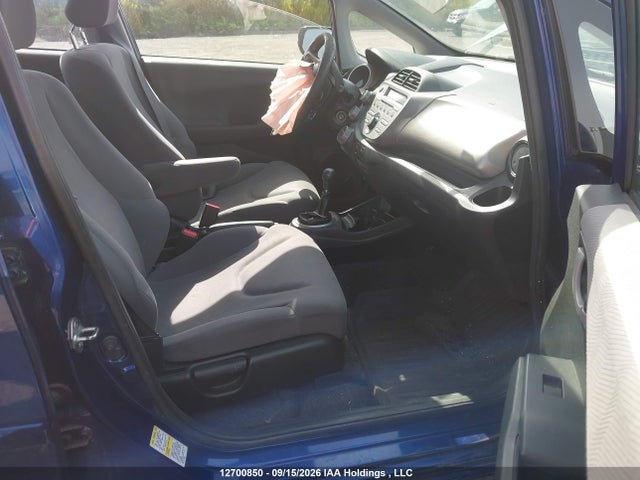 Продаж на аукціоні авто 2011 Honda Fit Lx, vin: JHMGE8G52BC800198, номер лоту: 12700850