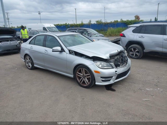 12702078 :رقم المزاد ، WDDGF8AB0DG091091 vin ، 2013 Mercedes-benz C 300 4matic مزاد بيع