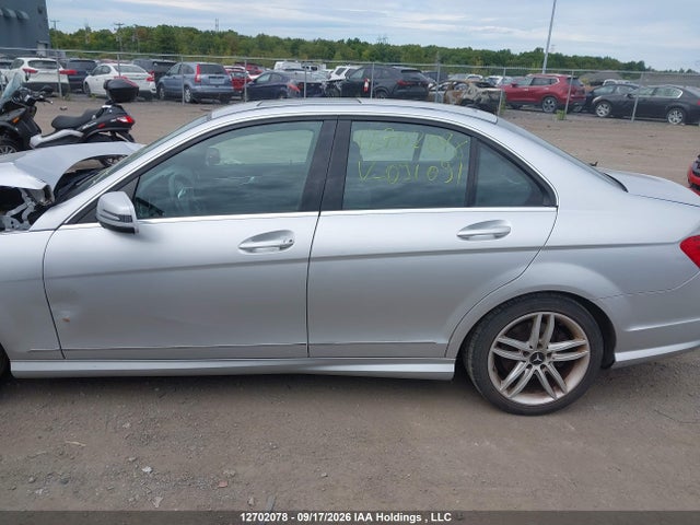 12702078 :رقم المزاد ، WDDGF8AB0DG091091 vin ، 2013 Mercedes-benz C 300 4matic مزاد بيع