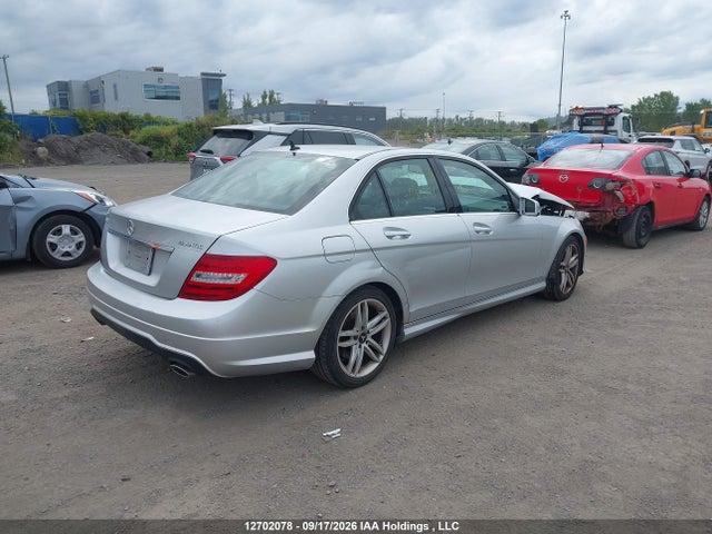 12702078 :رقم المزاد ، WDDGF8AB0DG091091 vin ، 2013 Mercedes-benz C 300 4matic مزاد بيع
