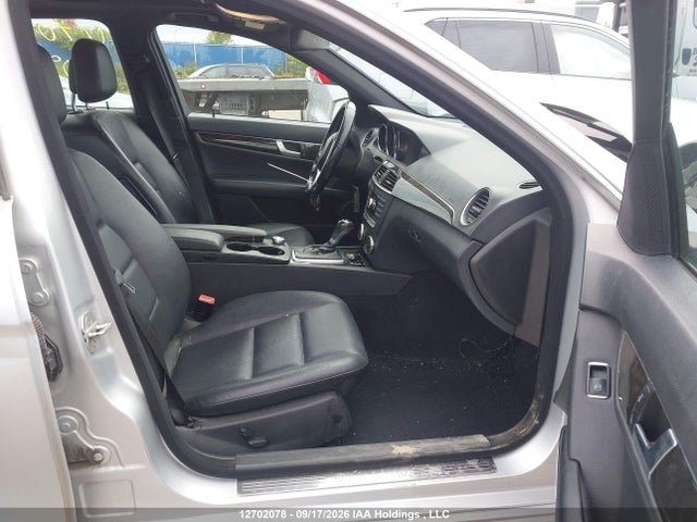 12702078 :رقم المزاد ، WDDGF8AB0DG091091 vin ، 2013 Mercedes-benz C 300 4matic مزاد بيع