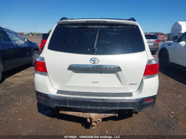 Aukcja sprzedaży 2013 Toyota Highlander V6, vin: 5TDBK3EH9DS266817, numer aukcji: 12716028