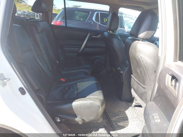 Aukcja sprzedaży 2013 Toyota Highlander V6, vin: 5TDBK3EH9DS266817, numer aukcji: 12716028