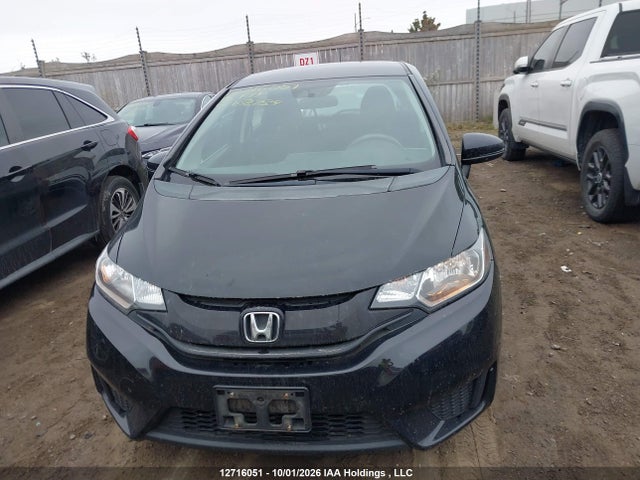 2015 Honda Fit Lx მანქანა იყიდება აუქციონზე, vin: 3HGGK5H59FM102734, აუქციონის ნომერი: 12716051