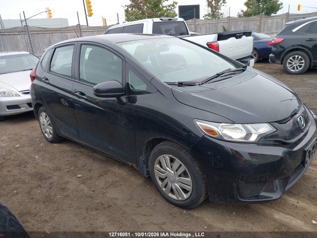 2015 Honda Fit Lx მანქანა იყიდება აუქციონზე, vin: 3HGGK5H59FM102734, აუქციონის ნომერი: 12716051