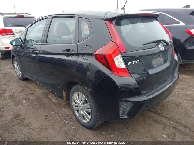 2015 Honda Fit Lx მანქანა იყიდება აუქციონზე, vin: 3HGGK5H59FM102734, აუქციონის ნომერი: 12716051