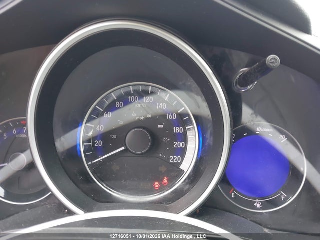 2015 Honda Fit Lx მანქანა იყიდება აუქციონზე, vin: 3HGGK5H59FM102734, აუქციონის ნომერი: 12716051