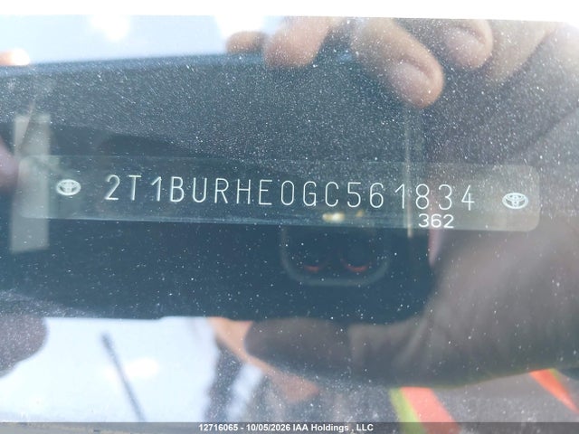 2T1BURHE0GC561834 Toyota COROLLA LE