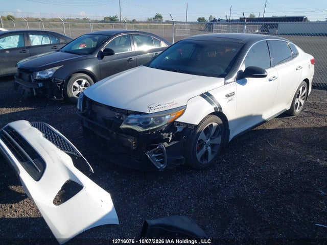 2017 Kia Optima Sx Turbo მანქანა იყიდება აუქციონზე, vin: 5XXGW4L2XHG130797, აუქციონის ნომერი: 12716076