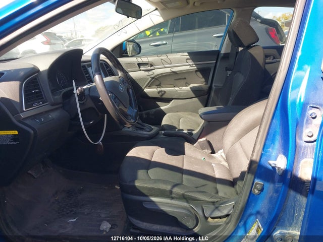 12716104 :رقم المزاد ، KMHD84LFXJU524196 vin ، 2018 Hyundai Elantra Gl Se مزاد بيع