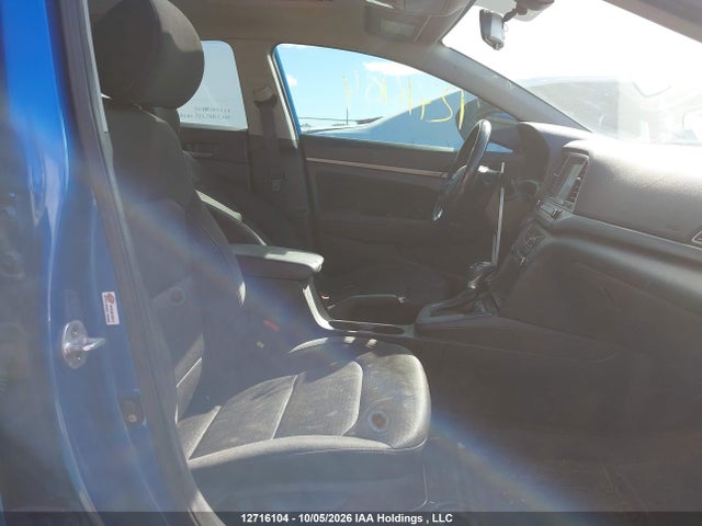 12716104 :رقم المزاد ، KMHD84LFXJU524196 vin ، 2018 Hyundai Elantra Gl Se مزاد بيع