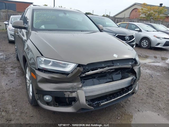 12716117 :رقم المزاد ، WA1GFEFSXFR007975 vin ، 2015 Audi Q3 2.0t Technik مزاد بيع