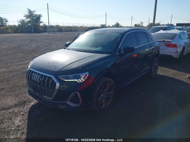 12716126 :رقم المزاد ، WA1EECF30L1030067 vin ، 2020 Audi Q3 45 Progressiv مزاد بيع