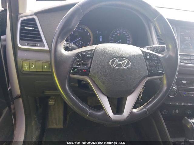 Продаж на аукціоні авто 2018 Hyundai Tucson Premium 2.0l, vin: KM8J3CA45JU786320, номер лоту: 12697169