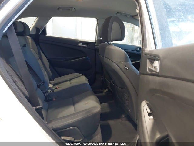 Продаж на аукціоні авто 2018 Hyundai Tucson Premium 2.0l, vin: KM8J3CA45JU786320, номер лоту: 12697169