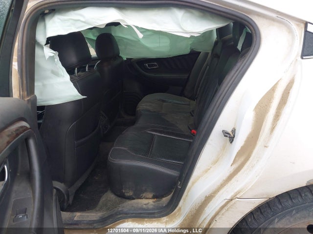 Ford Taurus Limited 2018 1FAHP2J83JG124390 Image 8