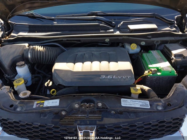 2016 Dodge Grand Caravan Crew მანქანა იყიდება აუქციონზე, vin: 2C4RDGDG5GR345780, აუქციონის ნომერი: 12704163