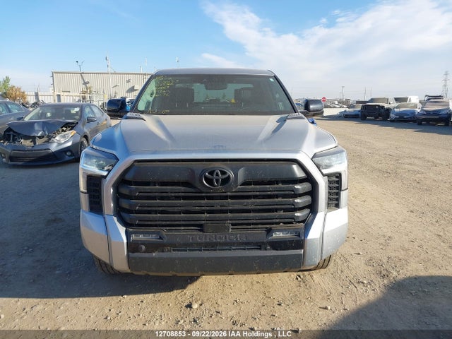 2024 Toyota Tundra Hybrid Limited 4x4 მანქანა იყიდება აუქციონზე, vin: 5TFWC5DB1RX044863, აუქციონის ნომერი: 12708853