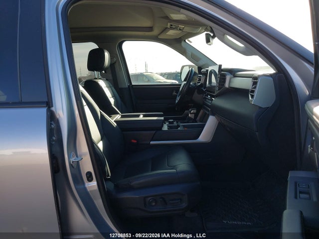 2024 Toyota Tundra Hybrid Limited 4x4 მანქანა იყიდება აუქციონზე, vin: 5TFWC5DB1RX044863, აუქციონის ნომერი: 12708853