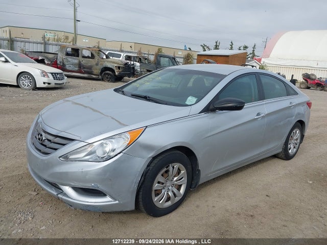 Продажа на аукционе авто 2013 Hyundai Sonata Gl, vin: 5NPEB4AC4DH610749, номер лота: 12712239