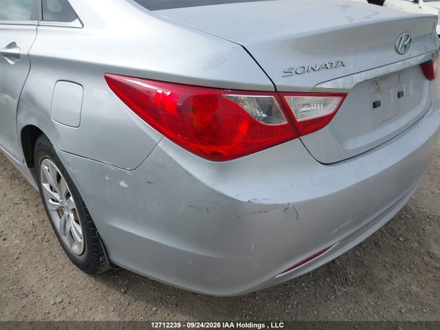 Продажа на аукционе авто 2013 Hyundai Sonata Gl, vin: 5NPEB4AC4DH610749, номер лота: 12712239