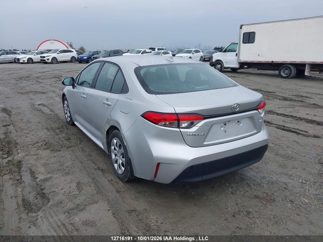 5YFB4MDE3PP049672 Toyota COROLLA LE