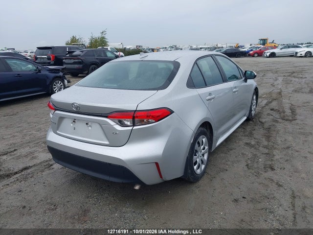 5YFB4MDE3PP049672 Toyota COROLLA LE