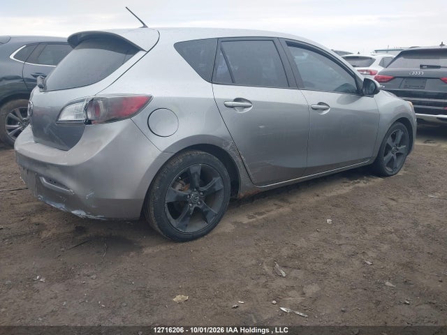 12716206 :رقم المزاد ، JM1BL1KF1B1450194 vin ، 2011 Mazda Mazda3 Gx مزاد بيع