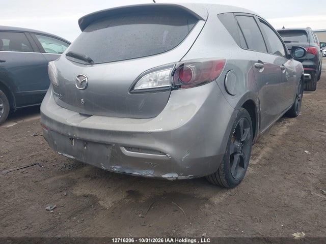 12716206 :رقم المزاد ، JM1BL1KF1B1450194 vin ، 2011 Mazda Mazda3 Gx مزاد بيع