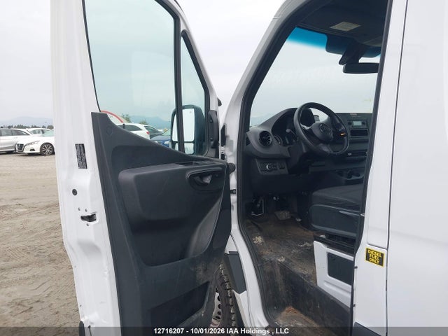 2025 Mercedes-benz Sprinter 2500 მანქანა იყიდება აუქციონზე, vin: W1Y4KCHY0SP787819, აუქციონის ნომერი: 12716207