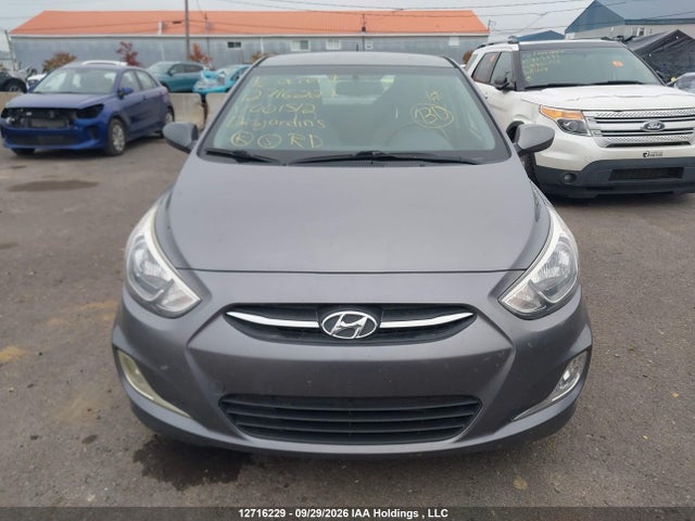 12716229 :رقم المزاد ، KMHCT4AE2GU001512 vin ، 2016 Hyundai Accent Se مزاد بيع