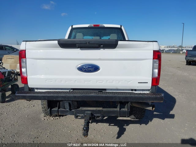 Ford F350 Super Duty 2017 1FT8W3B64HED95982 Image 16