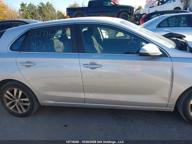 Hyundai ELANTRA GT 2018 KMHH35LE2JU007858 Image 14