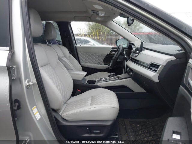 JA4J4UA86PZ618668 Mitsubishi Outlander Le/le Premium/noir/se/sel