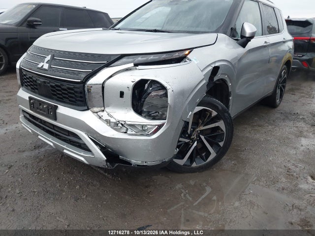 JA4J4UA86PZ618668 Mitsubishi Outlander Le/le Premium/noir/se/sel