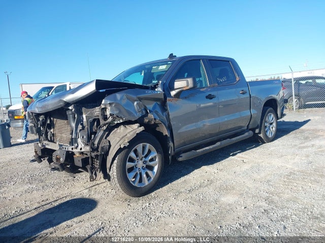 Chevrolet Silverado K1500 Custom 2019 1GCPYBEH7KZ382575 Image 2