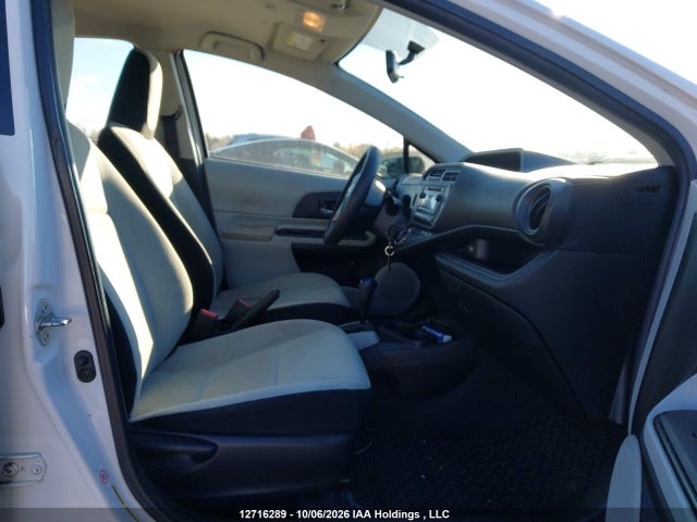 Продаж на аукціоні авто 2013 Toyota Prius C Technology, vin: JTDKDTB36D1528261, номер лоту: 12716289