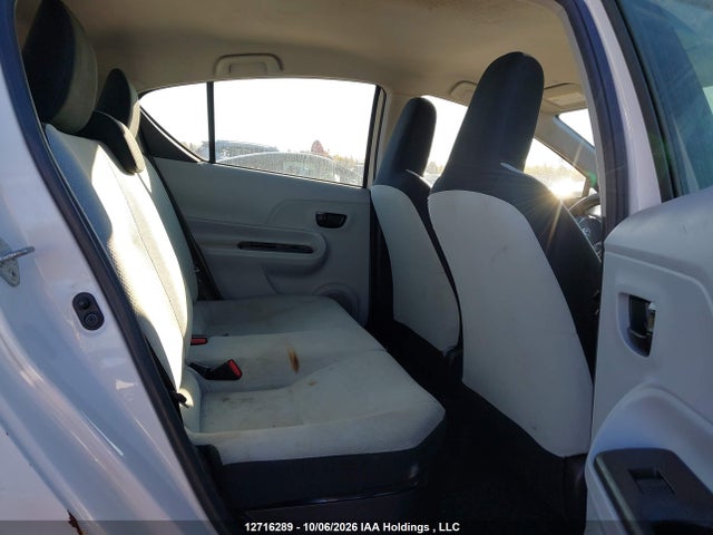 Продаж на аукціоні авто 2013 Toyota Prius C Technology, vin: JTDKDTB36D1528261, номер лоту: 12716289