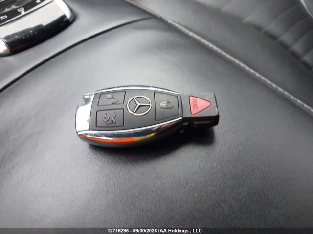 WDDUG8FB7FA165301 Mercedes-Benz S 550 4matic